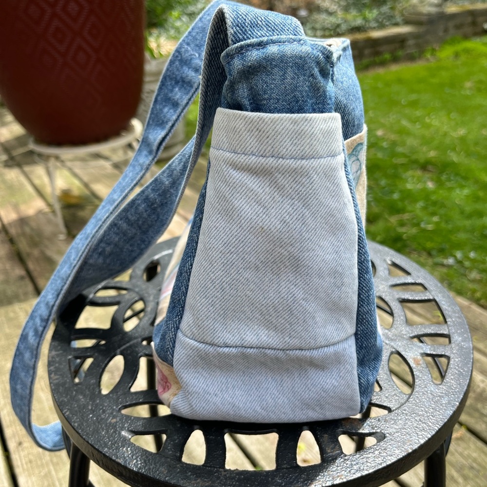 Hand Crafted Lobster Print and Denim Crossbody Bag - Picture 7 of 9